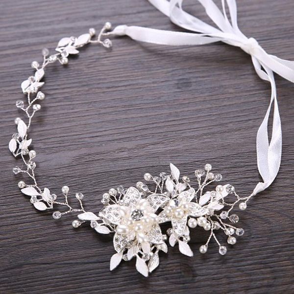 wedding bride headband pearl rhinestone flower with ribbon headdress wedding jewelry bride hair band accessories ornaments, Golden;silver
wedding bride headband pearl rhinestone flower with ribbon headdress wedding jewelry bride hair band accessories ornaments, Golden;silver