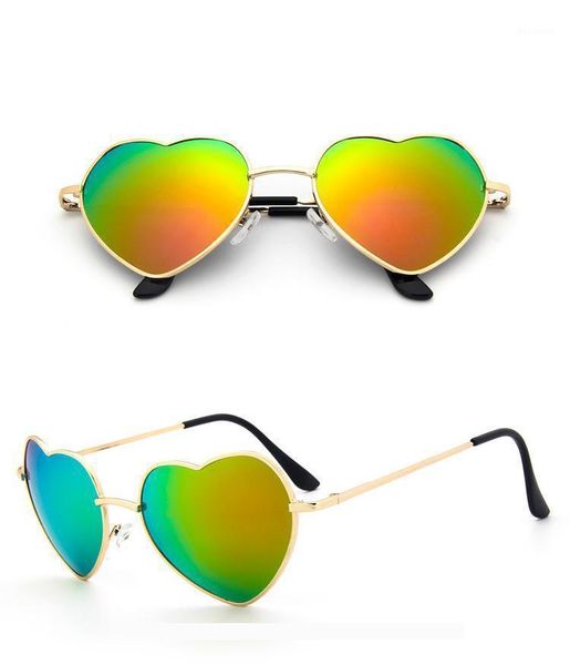 sunglasses curtain fashion heart sunglass women brand love shaped metal frame vintage glass feminino cute eyeglass1, White;black
sunglasses curtain fashion heart sunglass women brand love shaped metal frame vintage glass feminino cute eyeglass1, White;black