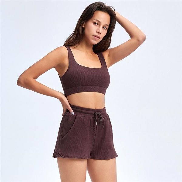 yoga outfits seamless sport set women's shorts for 2 pieces crop bra loose sportsuit workout outfit fitness gym clothes tracksuits, White;red
yoga outfits seamless sport set women's shorts for 2 pieces crop bra loose sportsuit workout outfit fitness gym clothes tracksuits, White;red