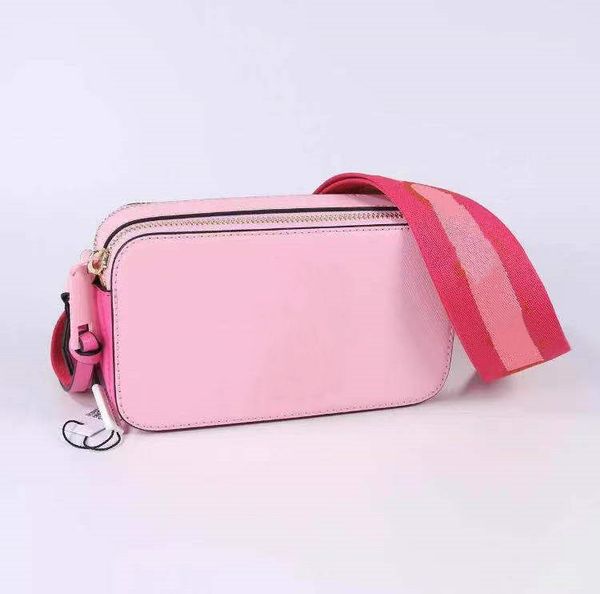 21 new 2022 designer women shoulder bags with box zipper versatile handbag messenger famous brand the small snapscamera
21 new 2022 designer women shoulder bags with box zipper versatile handbag messenger famous brand the small snapscamera