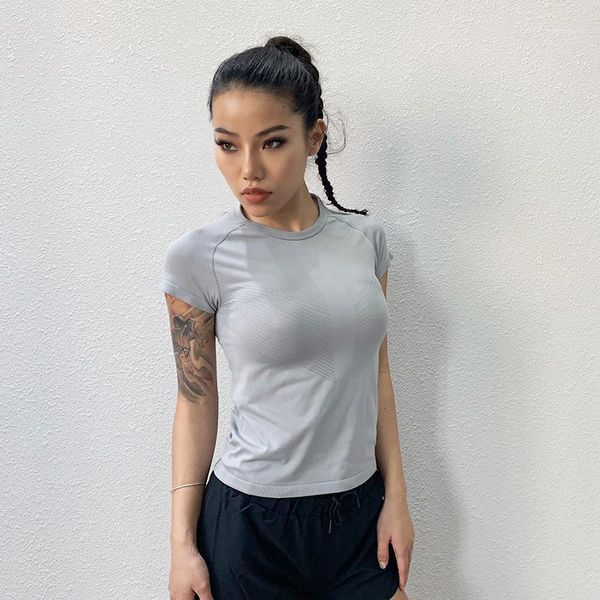 yoga outfits fitness suit t-shirt short sleeve sports running women exercise shirts quick dry white fits true to size, take your normal1, White;red
yoga outfits fitness suit t-shirt short sleeve sports running women exercise shirts quick dry white fits true to size, take your normal1, White;red