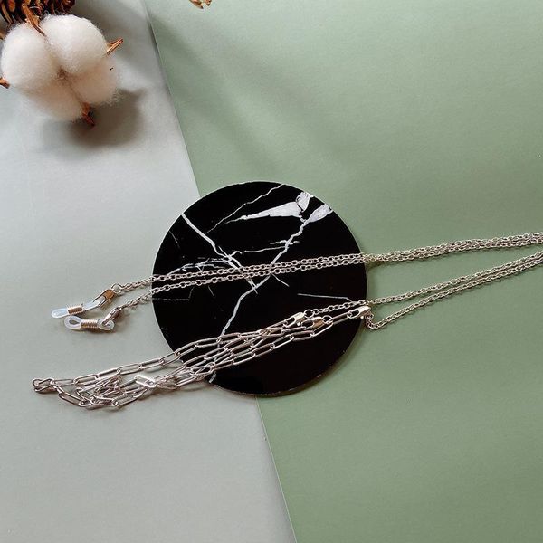 2020 fashion simple gold color metal necklace glasses chain women's halter necklace eyeglass chain sunglasses accessories h jllhrm
2020 fashion simple gold color metal necklace glasses chain women's halter necklace eyeglass chain sunglasses accessories h jllhrm