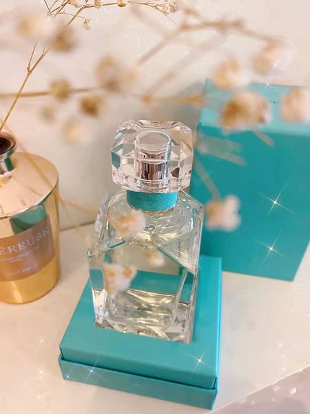 perfume fragrances for women men diamond love in white perfumes edp 75ml good spray bottle long lasting time amazing smell fast delivery
perfume fragrances for women men diamond love in white perfumes edp 75ml good spray bottle long lasting time amazing smell fast delivery