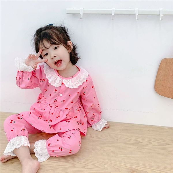 autumn girls pajamas suit cherry print lace kids pyjamas sets baby girl clothes cotton baby pijamas children homewear y200328, Blue;red
autumn girls pajamas suit cherry print lace kids pyjamas sets baby girl clothes cotton baby pijamas children homewear y200328, Blue;red