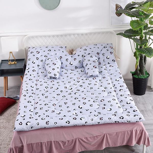 winter comforter autumn lazy quilt with sleeves family blanket cape cloak nap blanket dormitory mantle covered 10 styles1
winter comforter autumn lazy quilt with sleeves family blanket cape cloak nap blanket dormitory mantle covered 10 styles1