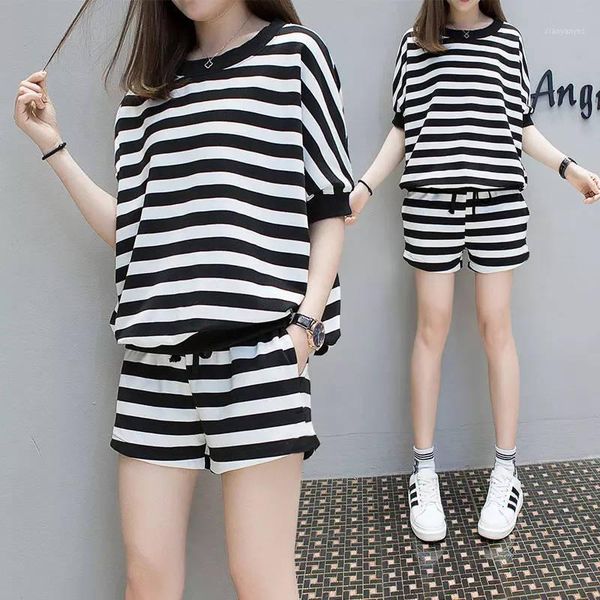 running sets ladies casual sport suit women's shorts sportswear striped loose large size summer short sleeve two-piece set1, Black;blue
running sets ladies casual sport suit women's shorts sportswear striped loose large size summer short sleeve two-piece set1, Black;blue
