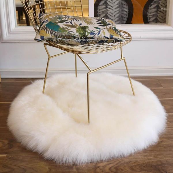 natural sheepskin fur rug shaggy chair pad ,big size round shaped seat cushion, fur coffee table floor mat,winter warm mat1
natural sheepskin fur rug shaggy chair pad ,big size round shaped seat cushion, fur coffee table floor mat,winter warm mat1