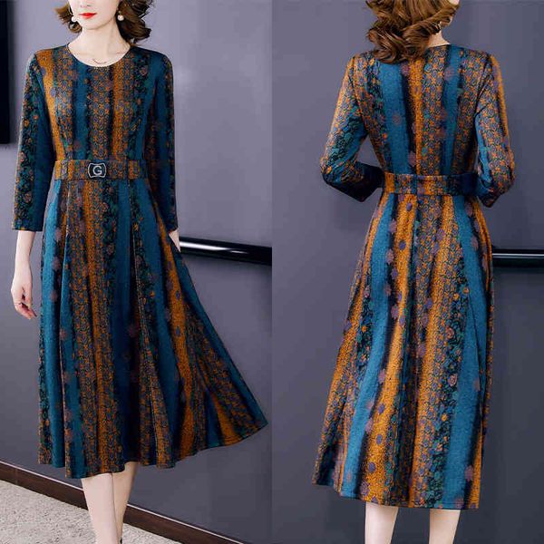 casual dresses middle aged mother stripe dress women's early autumn fashion temperament foreign style aging long sleeve large skirt hai, Black;gray
casual dresses middle aged mother stripe dress women's early autumn fashion temperament foreign style aging long sleeve large skirt hai, Black;gray