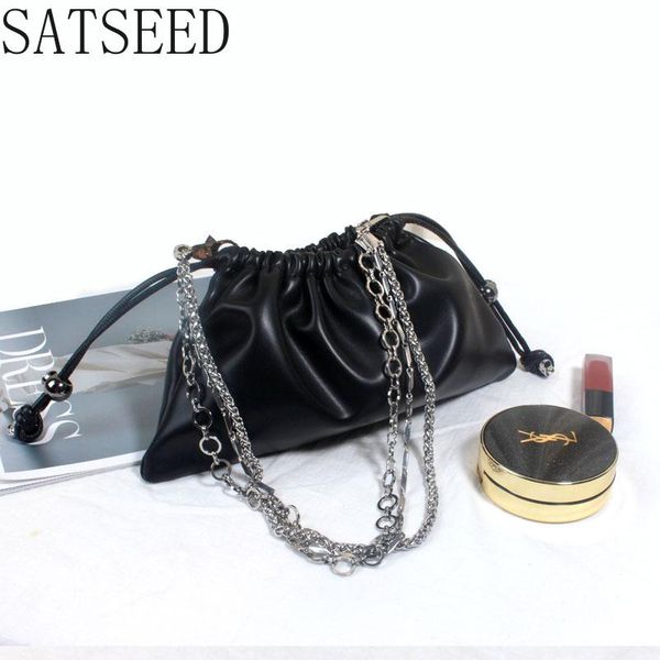 2020 new multi-chain shoulder straps fold drawstring one shoulder underarm bag small bag designer handbags high quality
2020 new multi-chain shoulder straps fold drawstring one shoulder underarm bag small bag designer handbags high quality