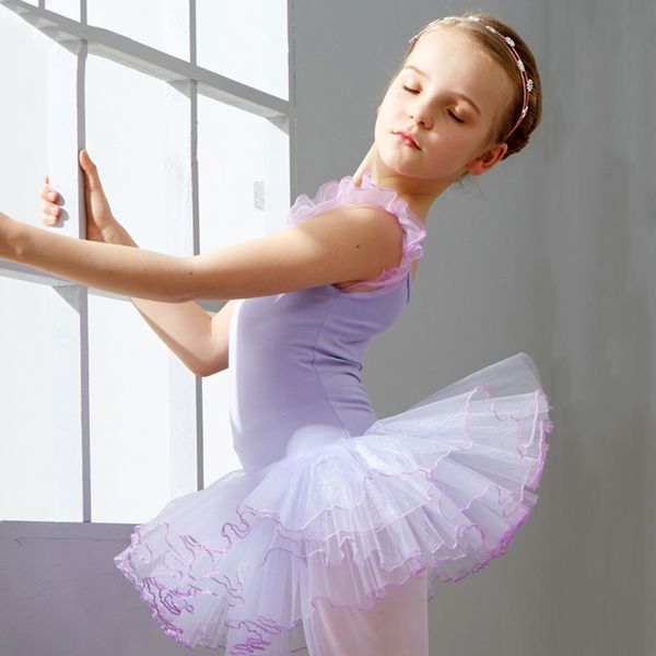 2017 ballet dance dress girl kids performance costumes blue/pink ruched yarn skirt disfraces leotard vestido ballet, Black;red
2017 ballet dance dress girl kids performance costumes blue/pink ruched yarn skirt disfraces leotard vestido ballet, Black;red