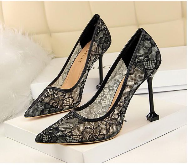 2020 new women's fashion dress shoes office lady's casual thin heels lace pumps girls dinner high heel shoes red white size 35-40, Black
2020 new women's fashion dress shoes office lady's casual thin heels lace pumps girls dinner high heel shoes red white size 35-40, Black