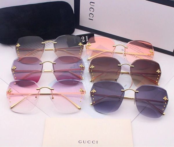 luxury designer2 sunglasses65 for men fashion designer sun glass oval frame coating mirror uv400 lens carbon fiber legs summer style eyewear, White;black
luxury designer2 sunglasses65 for men fashion designer sun glass oval frame coating mirror uv400 lens carbon fiber legs summer style eyewear, White;black