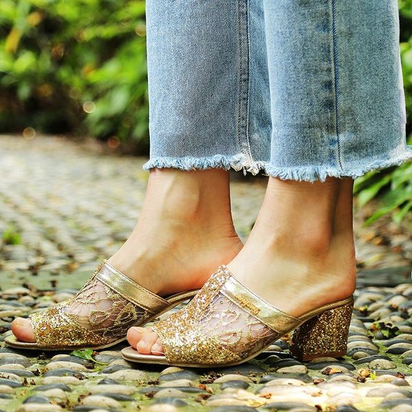 2021 glitter mesh gladiator sandals women summer fashion peep toe casual slippers thick heel women shoes slip on big sizes 43, Black
2021 glitter mesh gladiator sandals women summer fashion peep toe casual slippers thick heel women shoes slip on big sizes 43, Black