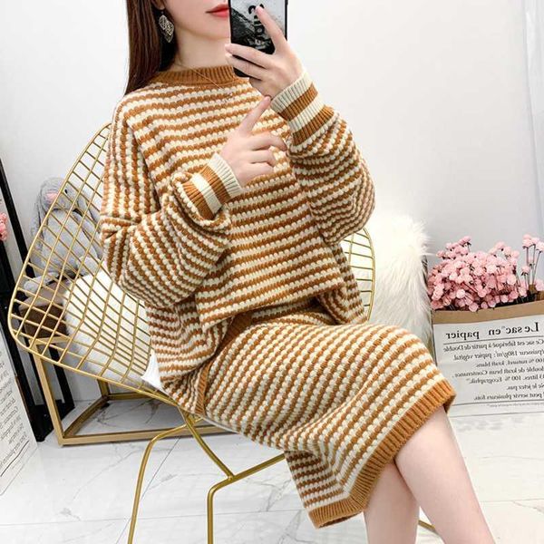 wool vintage suit set stripe elastic women outfits autumn knitted suit women 2 two piece set skirt oversize warm tracksuit1, White
wool vintage suit set stripe elastic women outfits autumn knitted suit women 2 two piece set skirt oversize warm tracksuit1, White