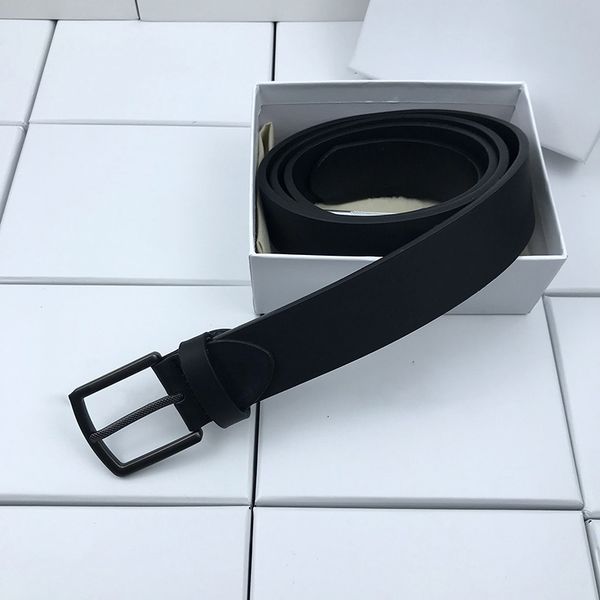 designer code 1288 famous brand genuine leather fashion men belt needle buckle designer business man belt including gift box high quality, Black;brown
designer code 1288 famous brand genuine leather fashion men belt needle buckle designer business man belt including gift box high quality, Black;brown