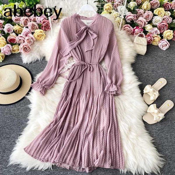 women bow neck chiffon dress 2020 new autumn long polka dot pleated dresses fashion vintage elegant green dress1, Black;gray
women bow neck chiffon dress 2020 new autumn long polka dot pleated dresses fashion vintage elegant green dress1, Black;gray