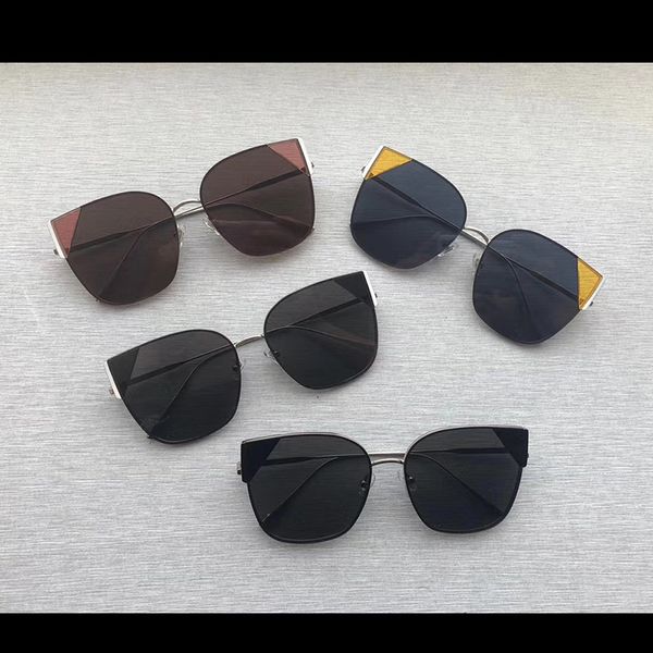 fashion oversized sunglasses women 2020 brand gentle designer lala big square sun glasses pearl decoration cat eye shades, White;black
fashion oversized sunglasses women 2020 brand gentle designer lala big square sun glasses pearl decoration cat eye shades, White;black