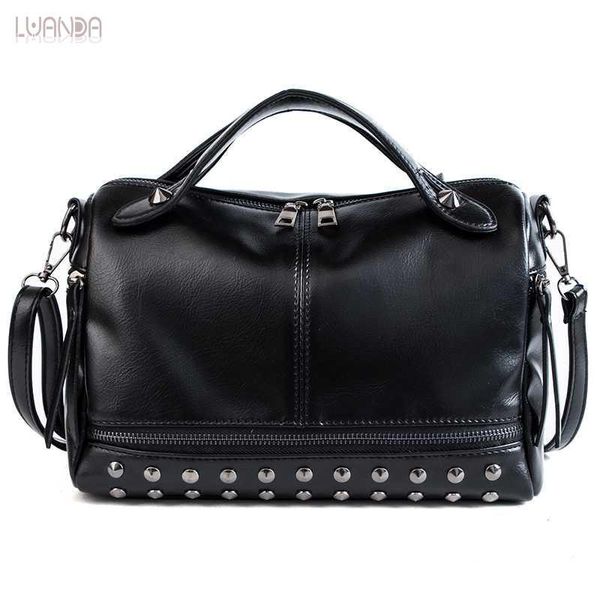 casual tote bags women pu leather handbag shoulder messenger bag female fashion ladies rivet classic leopard print
casual tote bags women pu leather handbag shoulder messenger bag female fashion ladies rivet classic leopard print