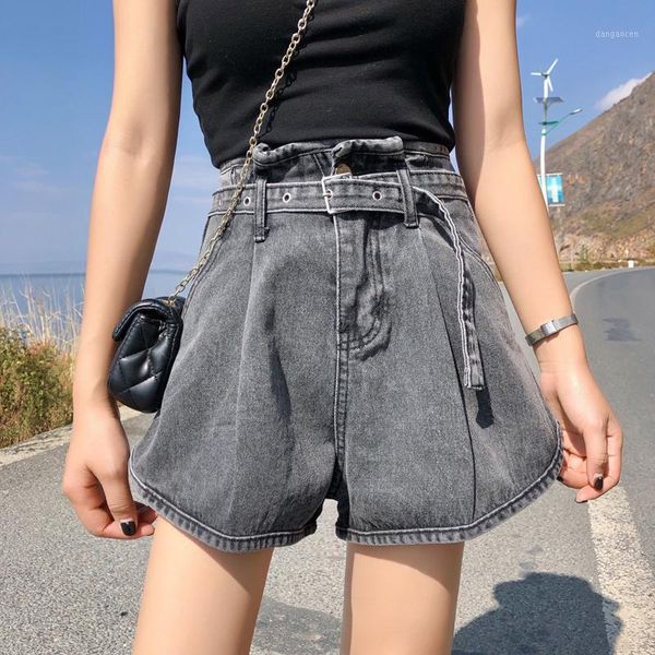 2020 explosion models high waist jeans shorts women summer gray belt a word shorts original design sweet and cute jeans women1, Blue
2020 explosion models high waist jeans shorts women summer gray belt a word shorts original design sweet and cute jeans women1, Blue