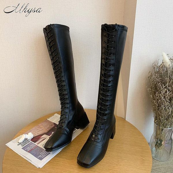 2020 autumn winter new women's black boots with front lace zipper women's thick heel high tube non-slip martin boots d1690
2020 autumn winter new women's black boots with front lace zipper women's thick heel high tube non-slip martin boots d1690