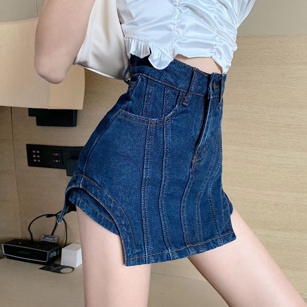 women's high waist shorts, short leg shorts, classic korean style, informal, sexy, summer use, Blue
women's high waist shorts, short leg shorts, classic korean style, informal, sexy, summer use, Blue