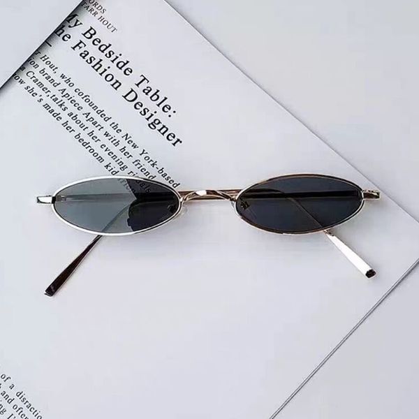 ovale steampunk zonnebril mannen vrouwen 2020 fashion brand designer metalen frame clear red lens shades zon glasse, White;black
ovale steampunk zonnebril mannen vrouwen 2020 fashion brand designer metalen frame clear red lens shades zon glasse, White;black