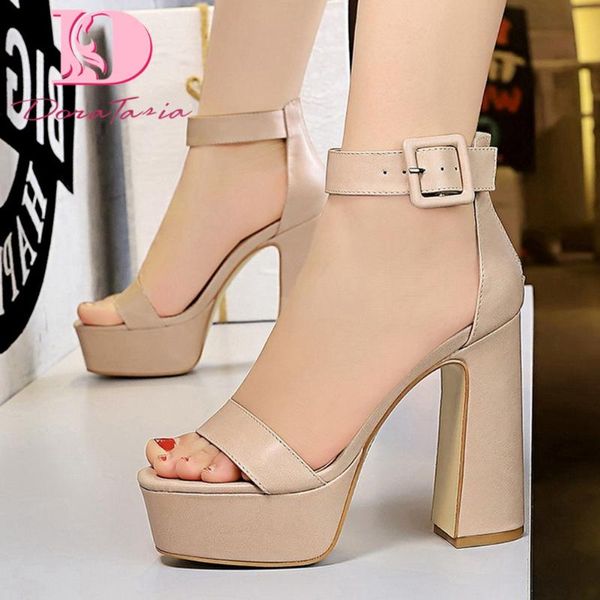 tasia 2020 dropship women sandals square heels peep toe platform metal decoration pumps summer casual woman shoes, Black
tasia 2020 dropship women sandals square heels peep toe platform metal decoration pumps summer casual woman shoes, Black
