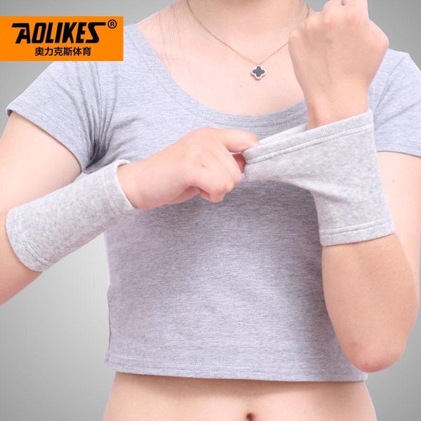 wrist support 1 pair sports gym bamboo charcoal bracers elastic thermal protector guards wristbands cuff wrister soft sweatband, Black;red
wrist support 1 pair sports gym bamboo charcoal bracers elastic thermal protector guards wristbands cuff wrister soft sweatband, Black;red