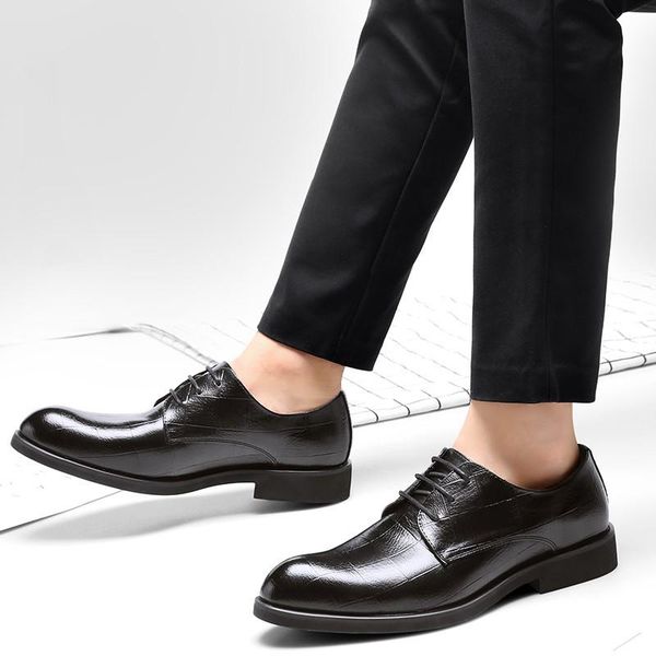 men office shoes genuine leather formal shoe men brown black wedding dress shoes man new casual vintage oxfords shoe for man
men office shoes genuine leather formal shoe men brown black wedding dress shoes man new casual vintage oxfords shoe for man