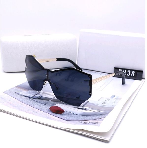 2021 fashion buffalo horn man retro wood sunglasses mens and womens black brown transparent lens 1237frameless sports attitude driving glass, White;black
2021 fashion buffalo horn man retro wood sunglasses mens and womens black brown transparent lens 1237frameless sports attitude driving glass, White;black
