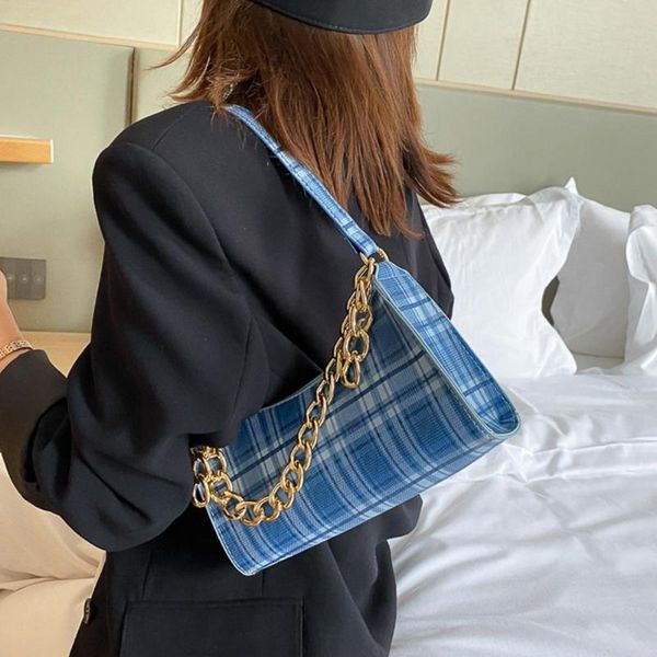 ladies retro tote bag plaid elegant shoulder bag new exquisite women's underarm retro red plaid thick chain shoulder
ladies retro tote bag plaid elegant shoulder bag new exquisite women's underarm retro red plaid thick chain shoulder