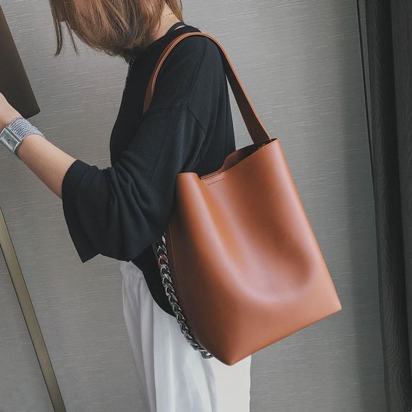burminsa vintage wide strap bucket women shoulder bags chain design large capacity female shopper bags autumn 2020
burminsa vintage wide strap bucket women shoulder bags chain design large capacity female shopper bags autumn 2020
