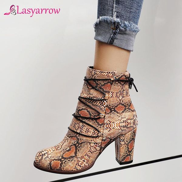 lasyarrow 2020 winter wholesale plus size 48 snake veins women shoes ankle boots high heel zipper woman boots shoes, Black
lasyarrow 2020 winter wholesale plus size 48 snake veins women shoes ankle boots high heel zipper woman boots shoes, Black