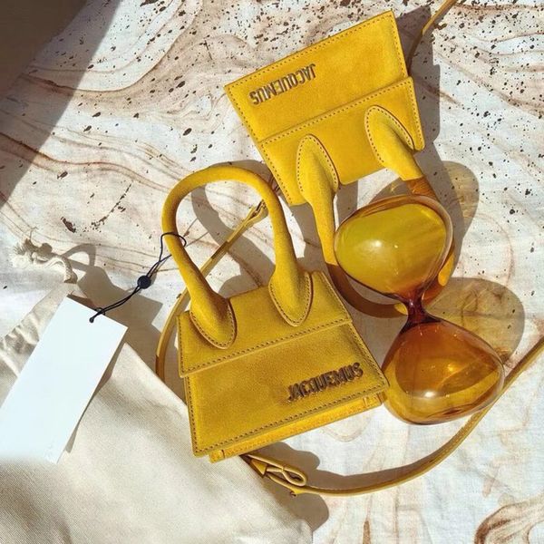 jacquemus handbag cross leather women's 2019 new summer small bag ins net red same yellow
jacquemus handbag cross leather women's 2019 new summer small bag ins net red same yellow