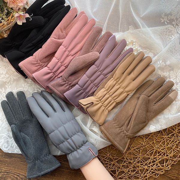 double layer cold proof, windproof warm keeping with separate fingers, touch screen, autumn and winter lady' five finger gloves gift, Blue;gray
double layer cold proof, windproof warm keeping with separate fingers, touch screen, autumn and winter lady' five finger gloves gift, Blue;gray