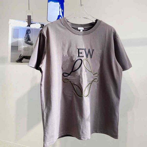 2022 factory wholesale new chaofan early summer chest letter heavy industry embroidery round neck short sleeve men's and women's s, White
2022 factory wholesale new chaofan early summer chest letter heavy industry embroidery round neck short sleeve men's and women's s, White