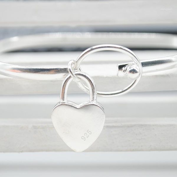 open cuff casual romantic dating daily decoration wedding party silver plated love heart women bracelet1, Black
open cuff casual romantic dating daily decoration wedding party silver plated love heart women bracelet1, Black