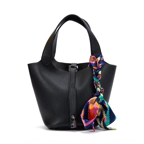 2020 new female solid color women's handkorean leisure 2020 fashion new female bucket bag solid color women's handbagkorean fashio
2020 new female solid color women's handkorean leisure 2020 fashion new female bucket bag solid color women's handbagkorean fashio