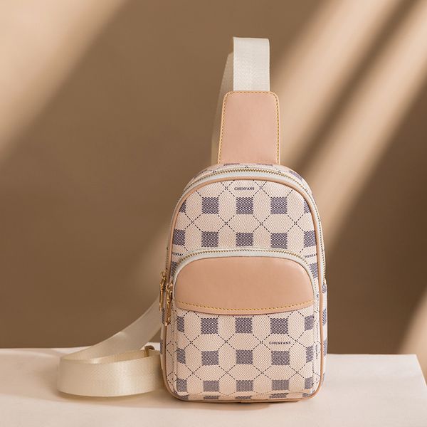 wholesale factory men leathers shoulder bags retro printed chest bag simple atmosphere contrast outdoor leisure leather backpack street tren
wholesale factory men leathers shoulder bags retro printed chest bag simple atmosphere contrast outdoor leisure leather backpack street tren