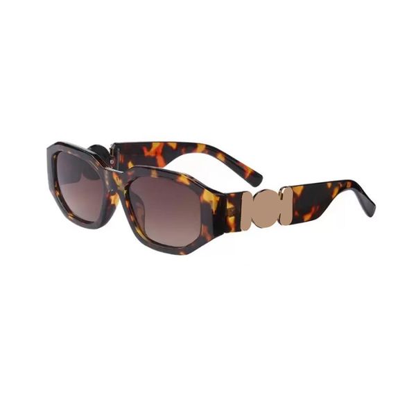 woman r sunglasses fashion man glasses retro small frame design uv color optional etro, White;black
woman r sunglasses fashion man glasses retro small frame design uv color optional etro, White;black