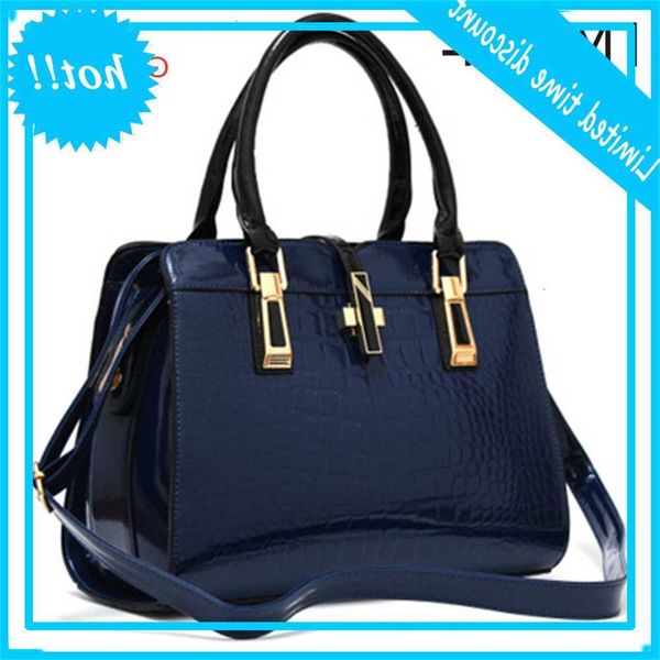 new fashion large tas dames crocodile pattern shoulder bag clear leather handbag bolsos mujer de marca famosa 2020
new fashion large tas dames crocodile pattern shoulder bag clear leather handbag bolsos mujer de marca famosa 2020
