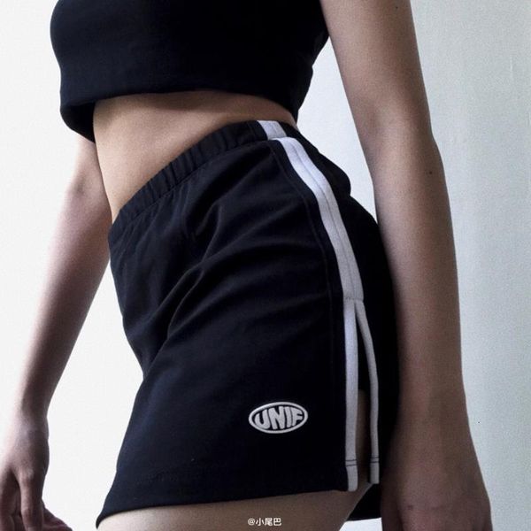 korean trainning style black side split shorts skirts casual elastic waist contrast color women casual short shirts, White;black
korean trainning style black side split shorts skirts casual elastic waist contrast color women casual short shirts, White;black