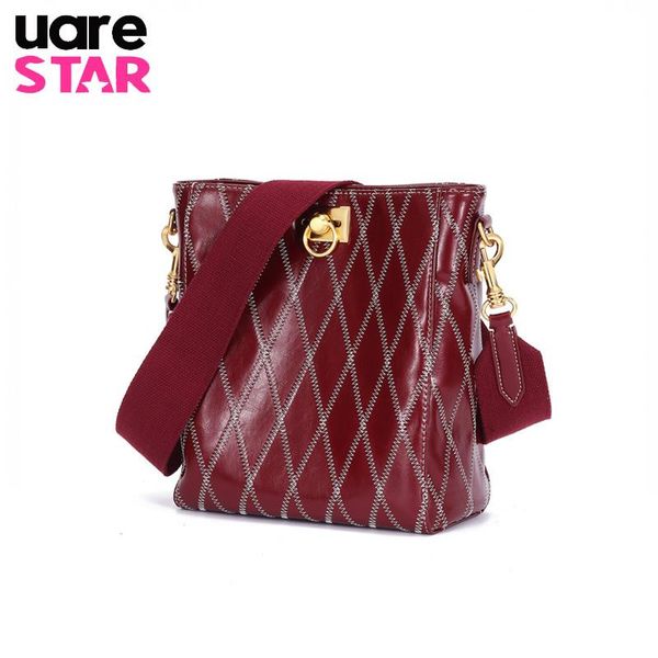 2020 genuine leather women's shoulder bags design crossbody bags for women fashion lady handbags high capacity tote
2020 genuine leather women's shoulder bags design crossbody bags for women fashion lady handbags high capacity tote