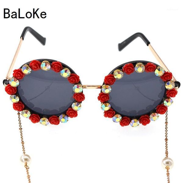 sunglasses oversize women fashion beautifully framed pearl flower tassel brand designer feminino1, White;black
sunglasses oversize women fashion beautifully framed pearl flower tassel brand designer feminino1, White;black