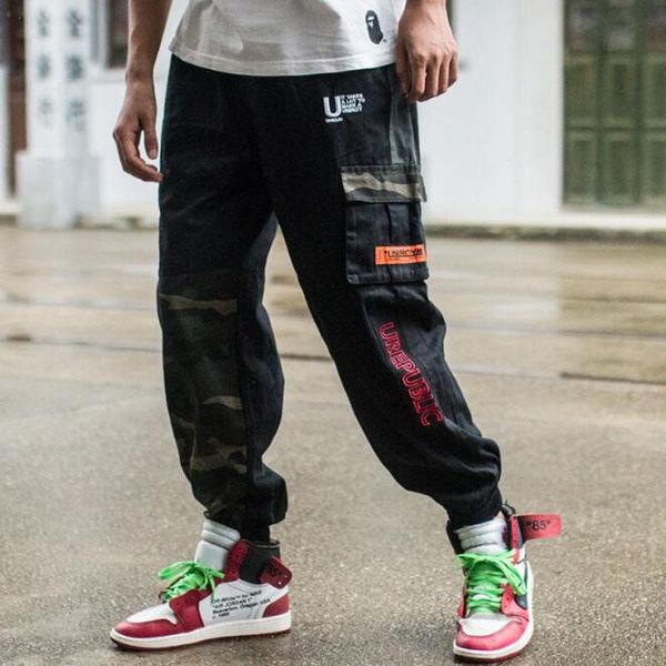 2020 camouflage patchwork side pocket cargo harem pants mens casual jogger streetwear hip hop streetwear trousers men, Black
2020 camouflage patchwork side pocket cargo harem pants mens casual jogger streetwear hip hop streetwear trousers men, Black