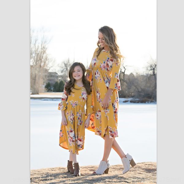 2020 spring and summer women's pastoral printed horn flared sleeve parent-child 2020 spring and summer women's pastoral printed dr, Black;gray
2020 spring and summer women's pastoral printed horn flared sleeve parent-child 2020 spring and summer women's pastoral printed dr, Black;gray