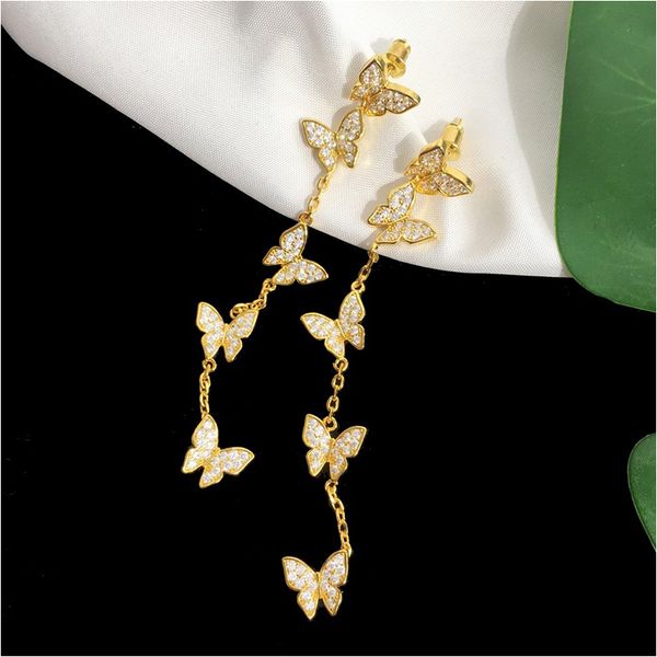 2020 now diamond butterfly earrings silver earrings women earrings long dangle chandelier ear cuff fashion jewelry gift with box with stamp, Golden;silver
2020 now diamond butterfly earrings silver earrings women earrings long dangle chandelier ear cuff fashion jewelry gift with box with stamp, Golden;silver
