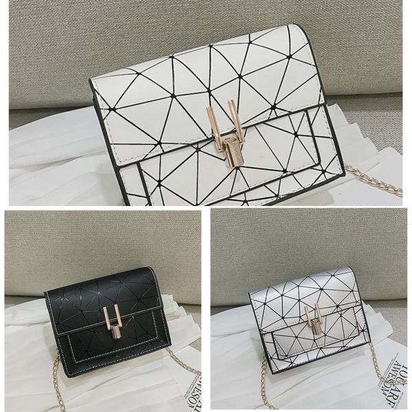 hrwms small square women's new korean plaid straddle 2020 single lock women's bag y shoulder small square bag hulb1
hrwms small square women's new korean plaid straddle 2020 single lock women's bag y shoulder small square bag hulb1