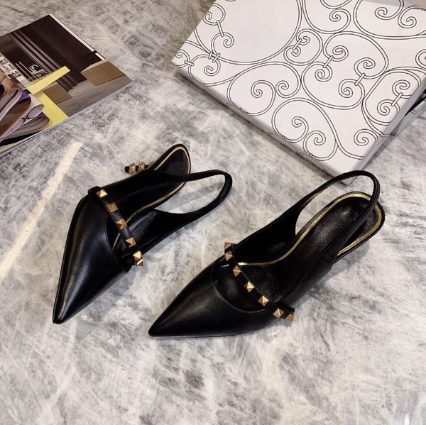 new summer shoes women classics woman sandals genuine leather high heels pointed toes women sandals rivet decora woman1, Black
new summer shoes women classics woman sandals genuine leather high heels pointed toes women sandals rivet decora woman1, Black