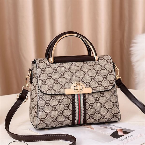 70% off deals online online red retro women's bag 2022 popular new fashion version versatile messenger simple one shoulder
70% off deals online online red retro women's bag 2022 popular new fashion version versatile messenger simple one shoulder
